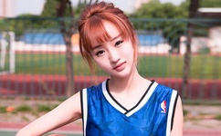 最新广场舞甩葱歌